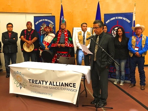 Anti-pipeline Treaty signing (Lasia Kretzel, NEWS 1130 Photo)